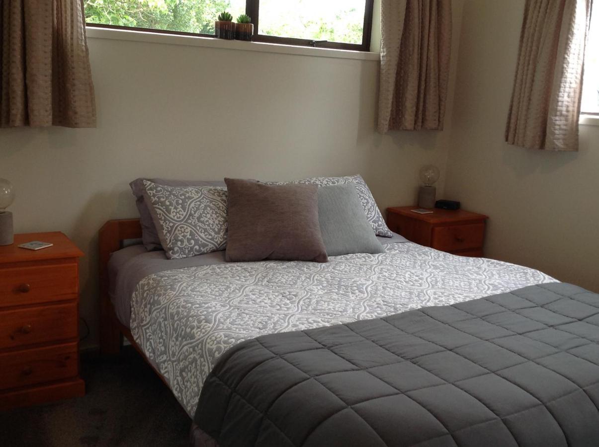 Aratahi Cottages Carterton Buitenkant foto